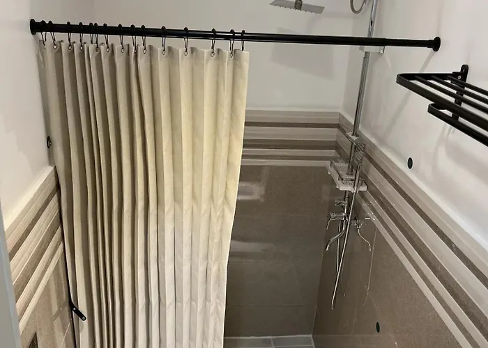 La Nikolina, Cozy Near Moa, Ccp & Star City, Pasay Manila